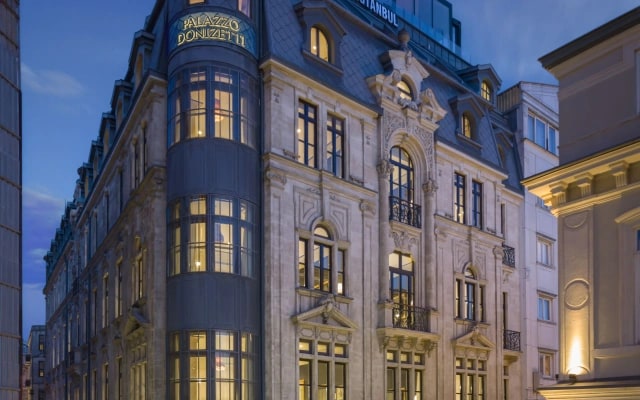 Palazzo Donizetti Istanbul, Tapestry Collection by Hilton