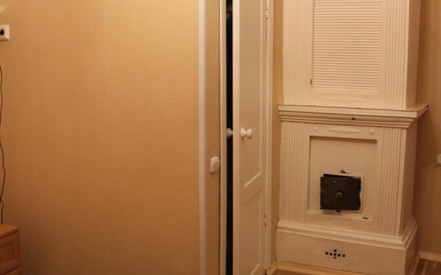 Меблированные комнаты Old Flat на Восстания