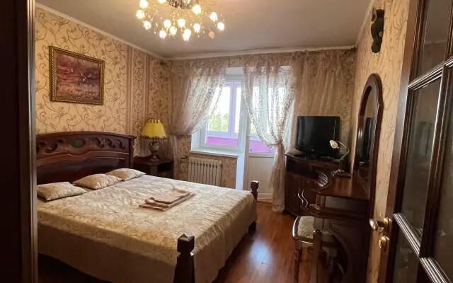 Квартира Трехкомнатная Парус