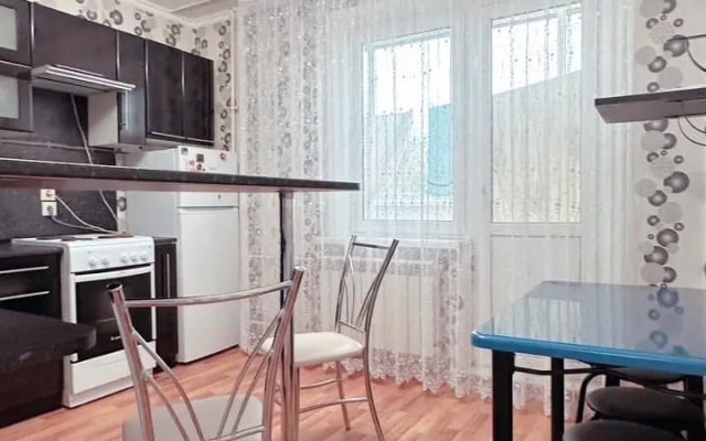 Квартира 8
