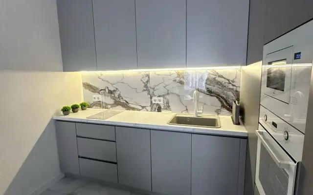 Квартира у моря, Римская 5к5