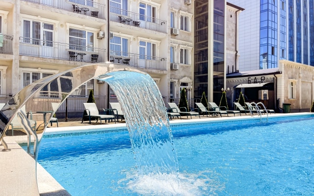 Отель Avdallini Golden Bay