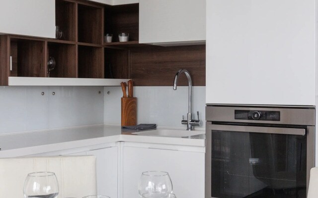 3kh Komnatnye Ippodromskaya Apartments