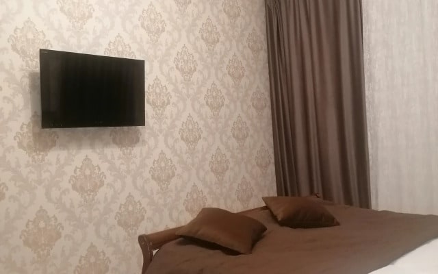 Квартира на улице Героев Самотлора 23