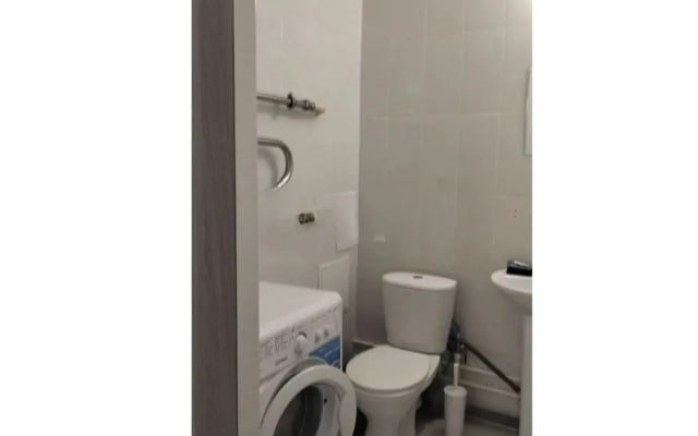 Квартира Студия на Улице Скульптора Головницкого 16А
