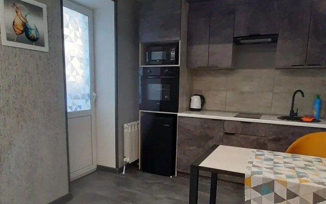 Квартира на Татьяны Николаевой 10