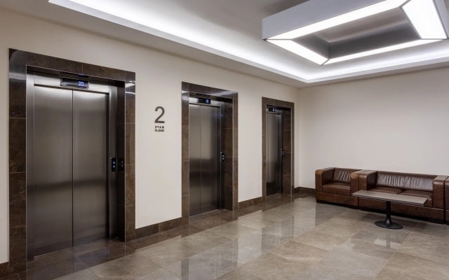 Green City Hotel
