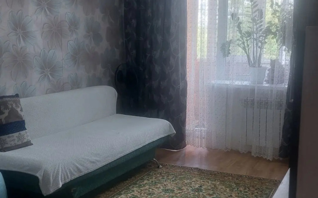 Квартира Двухкомнатная квартира у воинской части