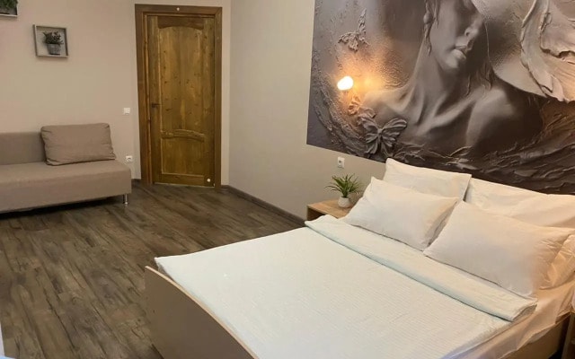 Квартира на Набережной Адмирала Серебрякова, д.79Б