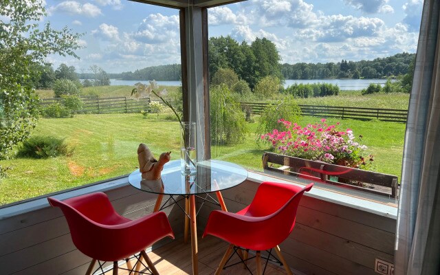 Бунгало Inovo lake view
