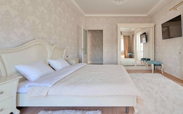 Апартаменты Green Park 92 с террасой