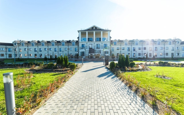 Отель Robinson Club Resort & SPA