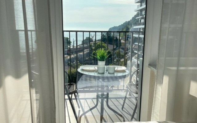 Апартаменты студия TWIN с видом на море 9й этаж