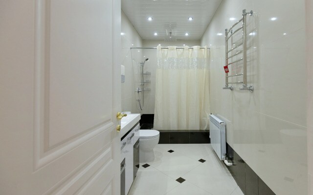 Raj Guest House