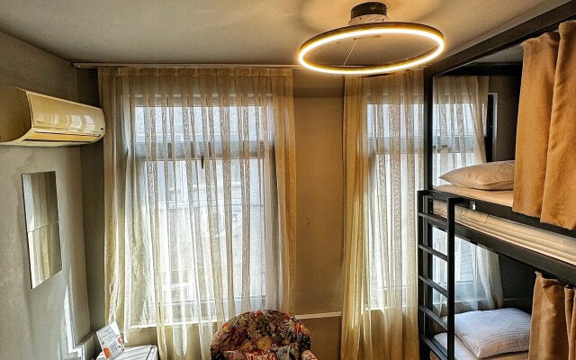 Хостел Nomad Hostel Karakoy