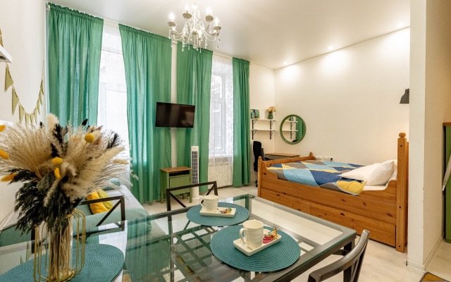 Квартира Студия Sergeew Apartments у нaбеpeжной Фoнтaнки