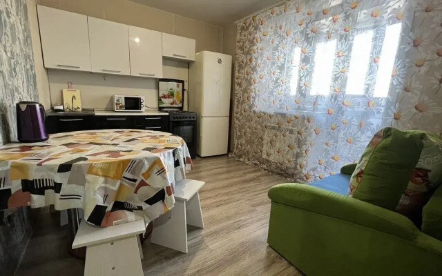 Квартира в Микрорайоне Царский 8
