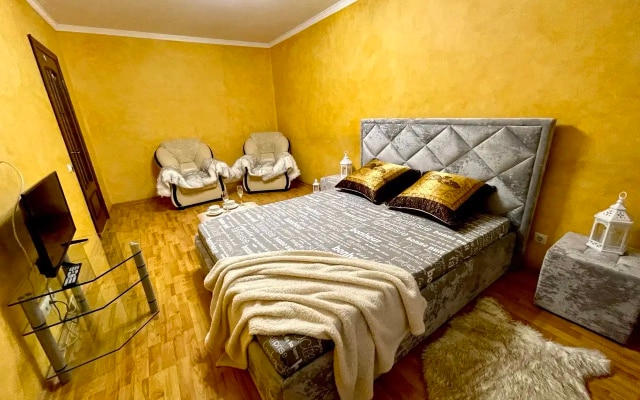 Апартаменты Mars Hotel Малахова 101