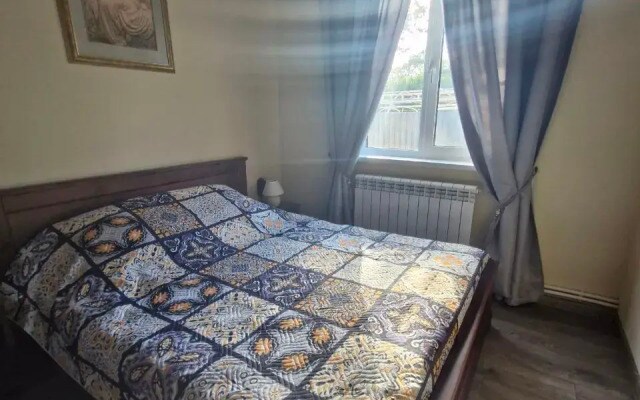 Частный дом по улице Центральной
