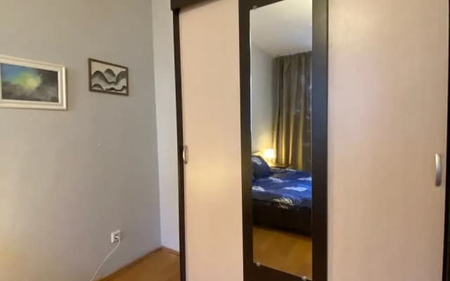 Квартира 2ккв у метро Парнас