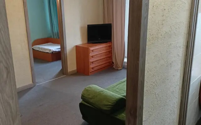 Квартира 2 комнатная квартира возле д2, Красный Балтиец