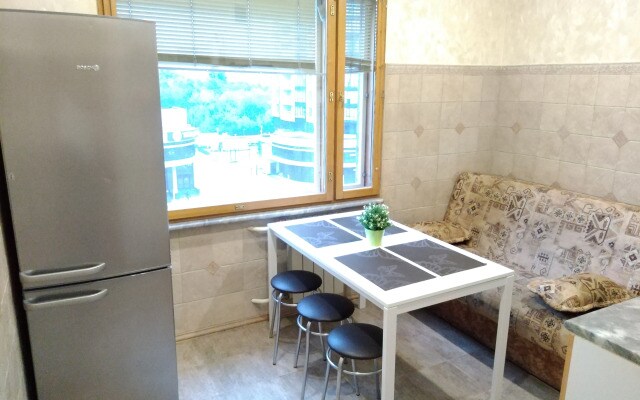 Prostornaya Kvartir S Vidom Na Park Apartments