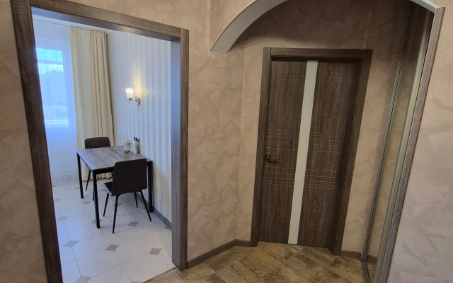 Апартаменты Чайка House на Родионова 165к12