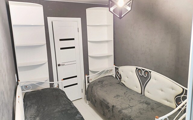 Квартира на Кирякиных 9