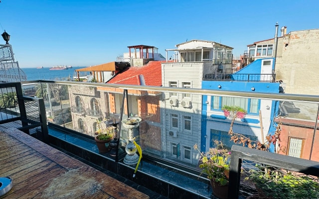 Отель La Petite Maison