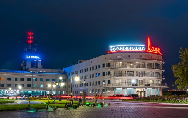 Гостиница Маяк корпус Иртыш