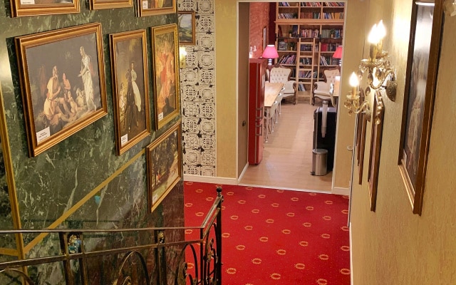 Отель Grand Catherine Palace