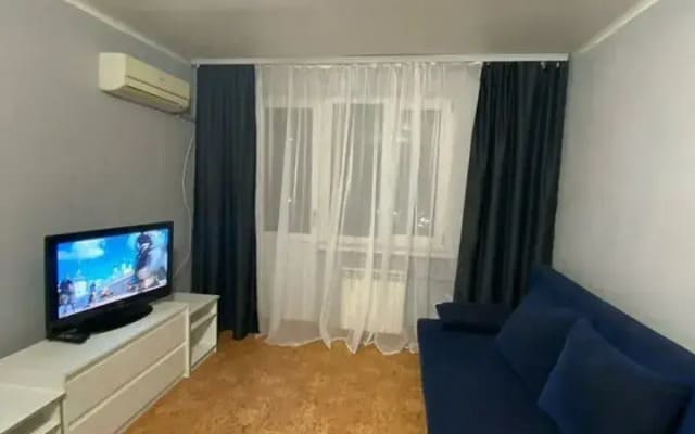 Квартира на Генерала Захарова, 1