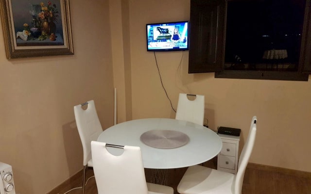 Апартаменты Cozy Perfect Situation - Metro Center