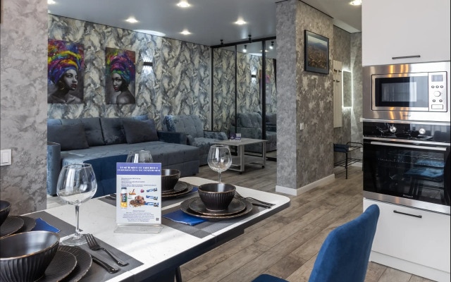 Апартаменты Loft Apartment/9 Panchenko