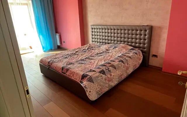 Квартира 3-х комнатная в центре