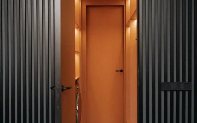 Апартаменты Four Rooms Нуар 324