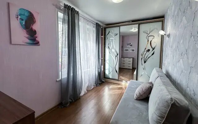 Квартира Top Rooms у метро Текстильщики, Люблинская дом 5к3