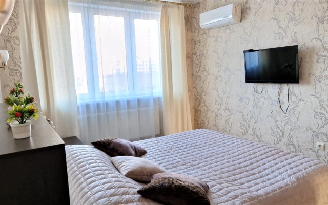 Квартира Краснозвездная 33