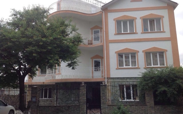 Guesthouse na Belinskogo 13