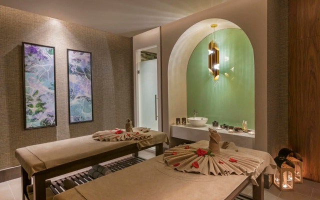 Elite World Grand Istanbul Kucukyali Hotel