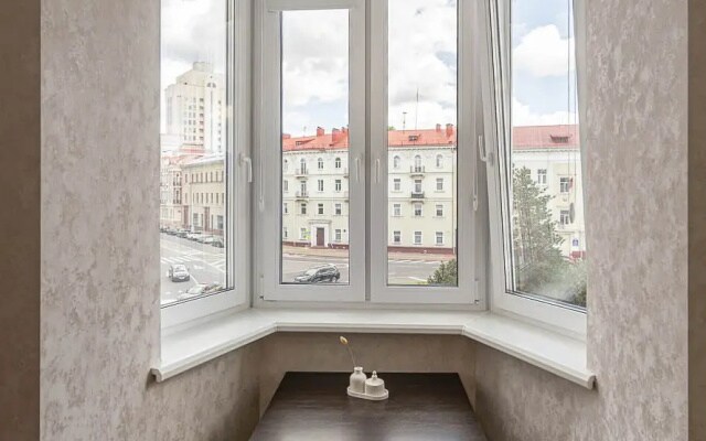 Квартира На Мясникова 78 сталинка