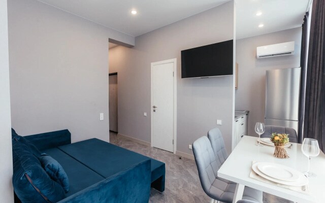 Апартаменты Red Apartments Арт Лайт Сити Грант