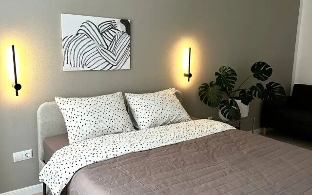 Квартира на Мирлушкина, 8