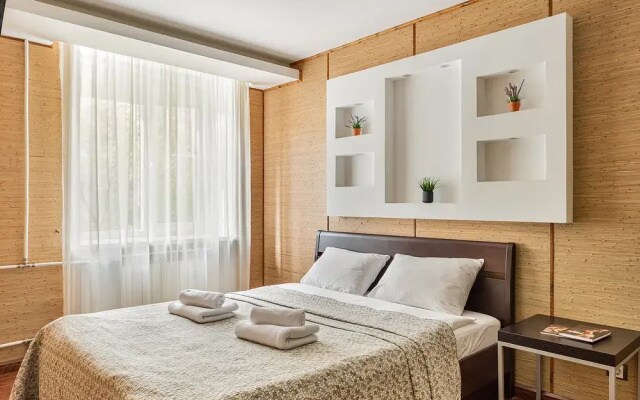 Апартаменты J&N Apartments Двухкомнатные с гидромассажной ванной Советская 10