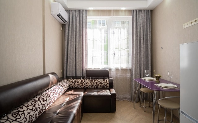 Апартаменты Red Apartments Арт Лайт Сити Нильсен