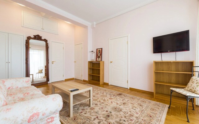 Квартира на Замаренова 11А