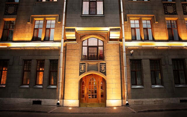 Отель Ланкастер Корт