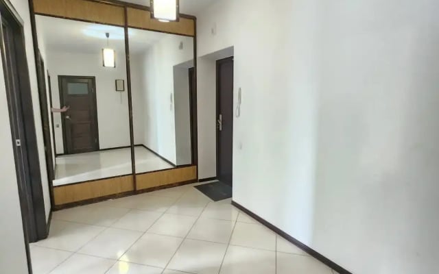 Квартира Просторная в хорошем районе