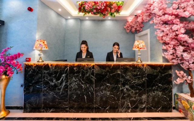 Bond Hotel Istanbul