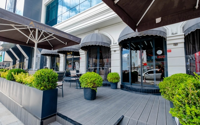 FRT Airport Hotel